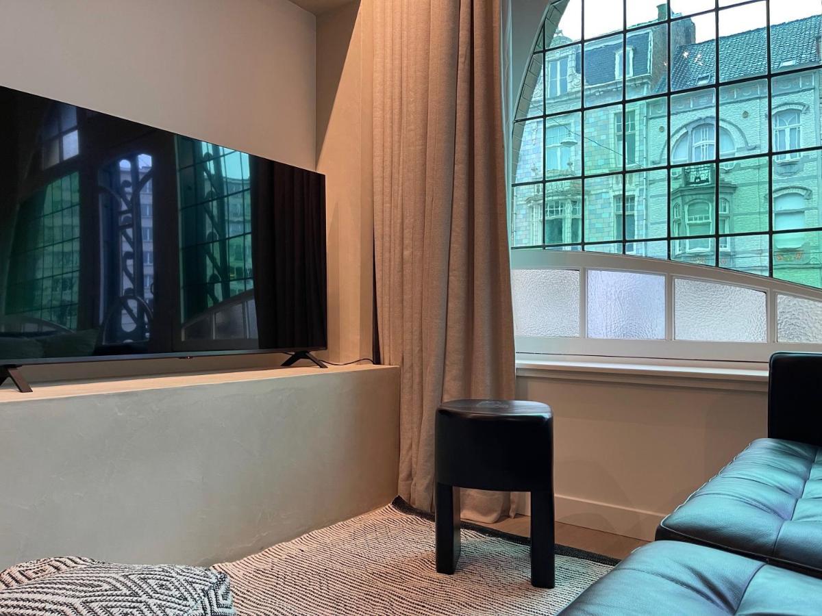 3 Bedroom Art-Nouveau Apartment With Free Parking Ghent Exterior photo